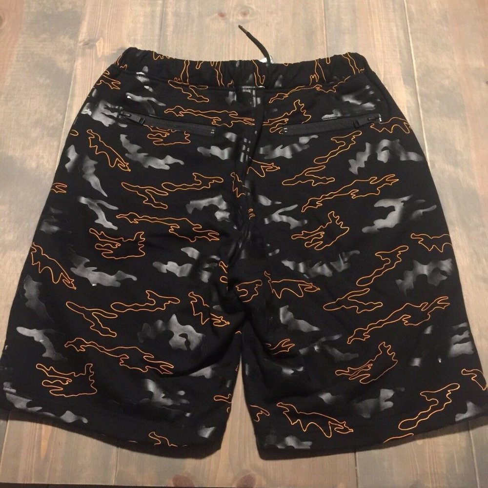 Daniel Won Men's Rubber Camo Micro-Terry Shorts XL - Picture 3 of 10